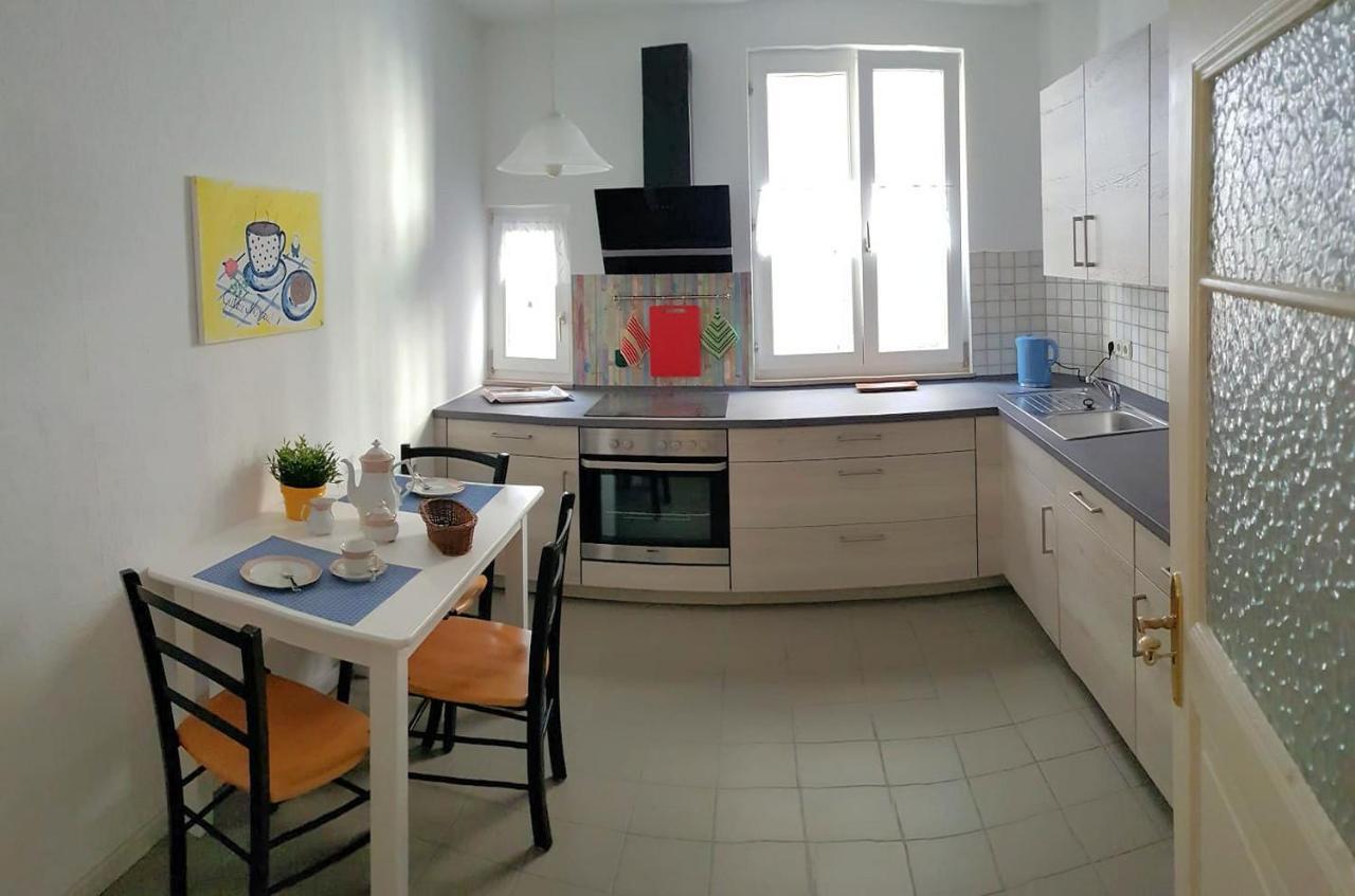 Ferienapartment Pfarrstrasse Ансбах Экстерьер фото